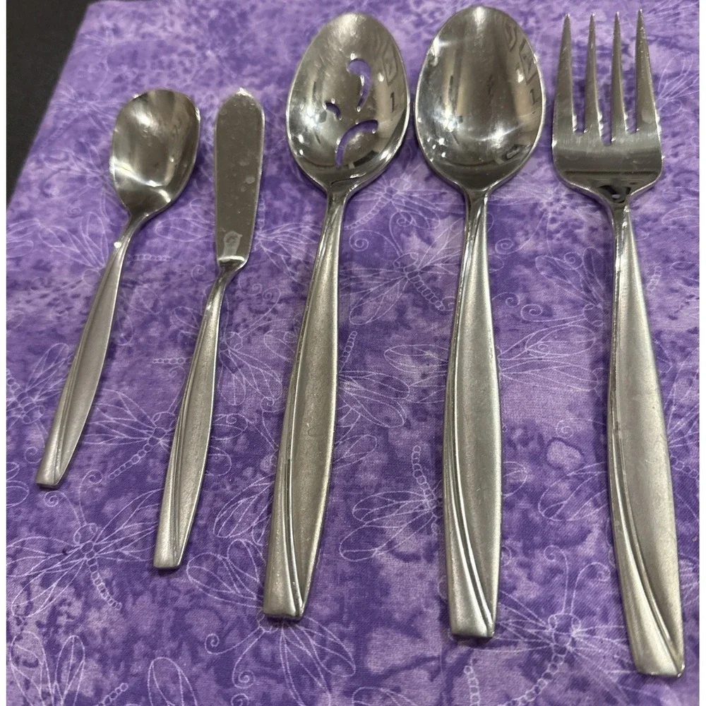 Oneida Camlynn Cleo Satin Stainless Steel Hostess Set 5 Pieces Spoon‎ Fork Sugar